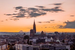 vue de Strasbourg à l'aube
